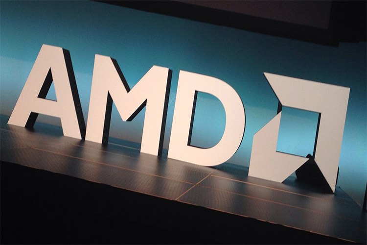 سیاتل، اولین تراشههای 64 بیتی ARM برای سرورها، در فصل آخر 2014 توسط AMD روانهی بازار میشود