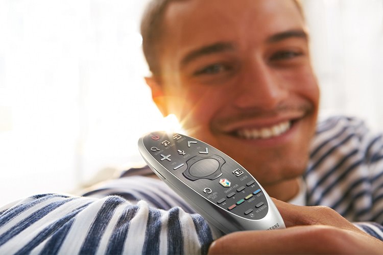 پشتیبانی تلویزیون‏‌های هوشمند جدید سامسونگ از دستورات صوتی به زبان فارسی