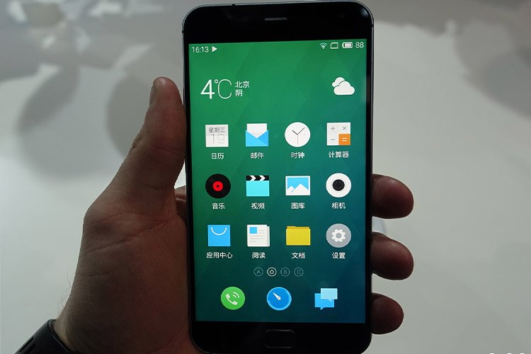 بیش از ۲ میلیون سفارش خرید در ۲۴ ساعت اول برای Meizu MX4 Pro به ثبت رسید