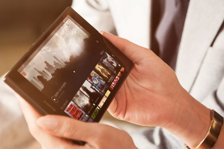 سونی گوشی هوشمند جدیدی را دی ماه به بازار معرفی می‌کند