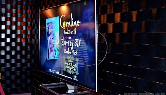 CES 2012: بررسی تلویزیون 55 اینچ سه بعدی بدون نیاز به عینک توشیبا