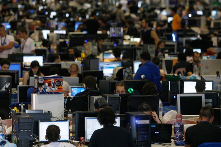بیشتر آمریکاییها معتقدند اینترنت آنها را باهوشتر کرده است