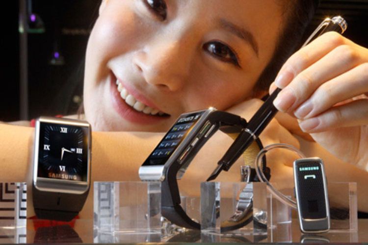 سامسونگ رسما ساعت هوشمند Galaxy Gear را برای 13 شهریورماه تایید کرد