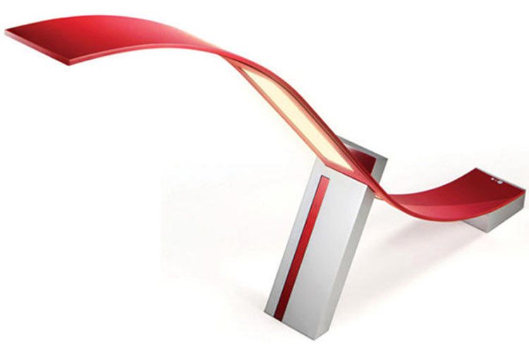 الجی از صفحهی نمایش OLED منعطف خود در ساخت چراغهای رومیزی بهره گرفته است