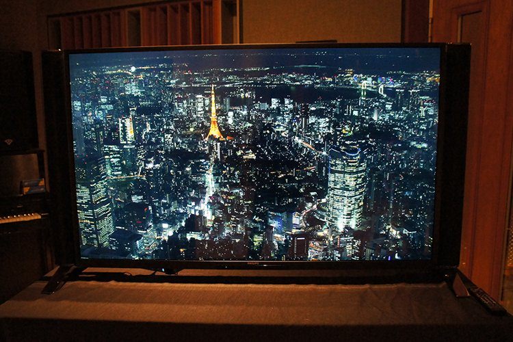 رنگهای فوقالعاده به کمک لیزر در آخرین تلویزیون UHD فیلیپس