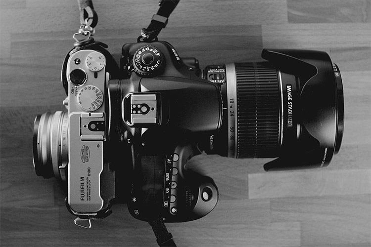 بررسی جامع دوربینهای حرفهای: DSLR در برابر بدون آینه