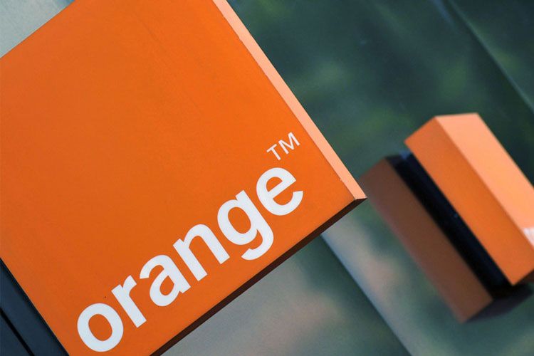 شایعات از سرمایه گذاری اپراتور فرانسوی Orange در همراه اول خبر می‌دهند