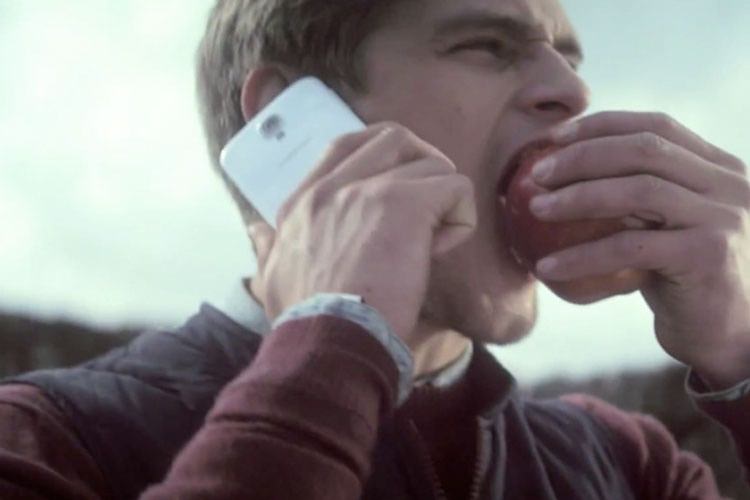سامسونگ کلاک پردازنده گرافیکی Galaxy S4 را افزایش داده تا نتایج بنچمارکها را به شکل غیرواقعی افزایش دهد