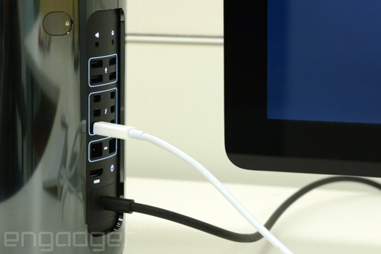 نسل جدید درگاه تاندربولت اینتل میتواند به طور همزمان دو نمایشگر با رزولوشن 4K را تغذیه کند