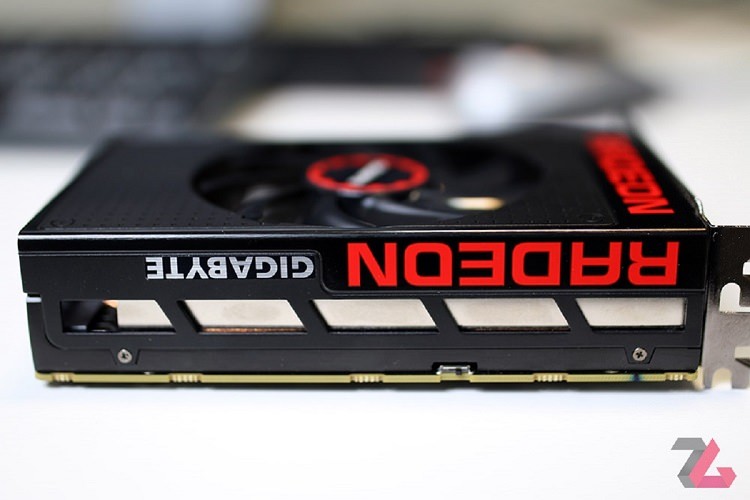 زومجی: بررسی کارت گرافیک R9 Fury Nano گیگابایت