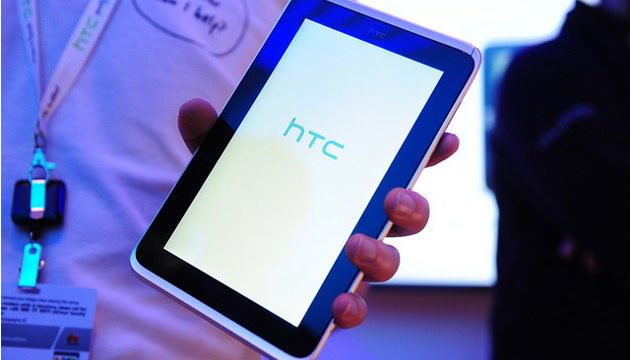 HTC تبلت‌های R7 و R12 را با ویندوز RT، در سه ماهه سوم امسال رونمایی می‌کند