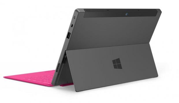 قیمت تبلت Surface مایکروسافت: ۵۹۹ دلار مدل Win RT و ۹۹۹ دلار مدل Win 8 Pro