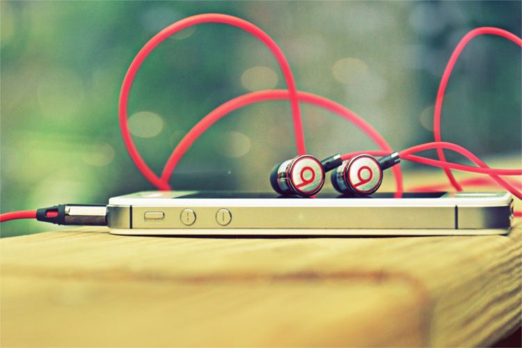 آیا ممکن است اپل در آیفون 6 از چیپ مخصوص Beats استفاده کند؟