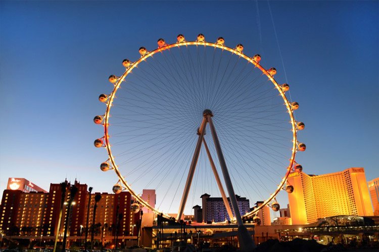 تصاویری از High Wheel، بلندترین چرخوفلک دنیا در لاس وگاس