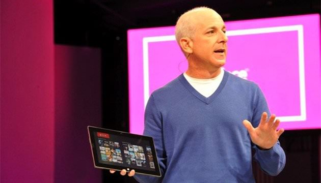 پاسخ مایکروسافت به تیم کوک: دستگاه‌های ویندوز ۸ می‌توانند ارزان‌تر از آیپد مینی باشند