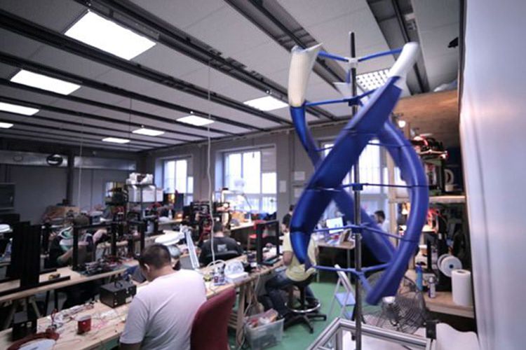تماشا کنید: توربین بادی قابل حمل AirEnergy 3D قادر است 300 وات انرژی تولید کند