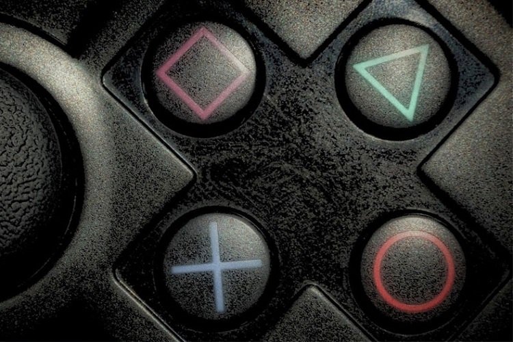 زومجی: سیر تحولی کنترلر‌های بازی: سونی پلی‌استیشن (Sony PlayStation)