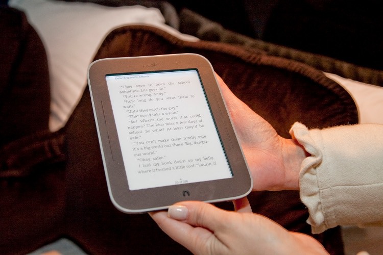 Barnes & Noble از کتابخوان Nook GlowLight جدید خود با قیمت 89 پوند پرده برداشت