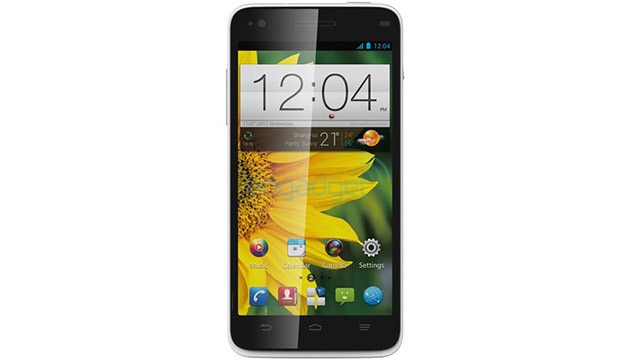 منتظر تلفن 5 اینچی ZTE با رزولوشن 1080p در CES 2013 باشید