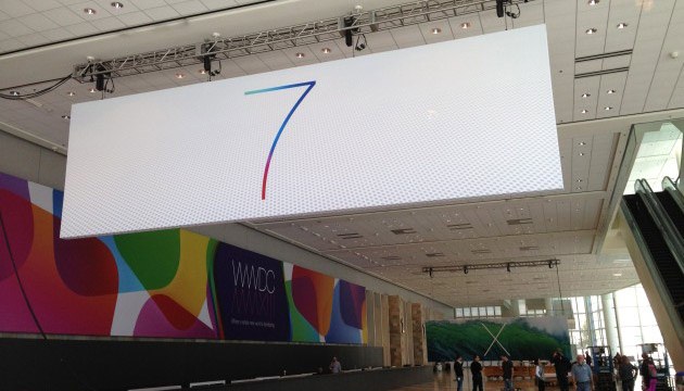 جان گروبر: تمامی شایعات درز کرده از iOS 7 اشتباهاند