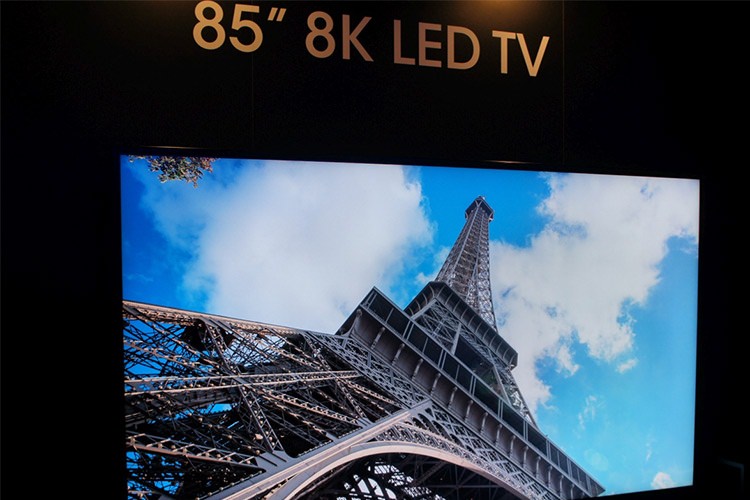 شارپ اولین تلویزیون 8K دنیا را با قیمت ۱۳۳ هزار دلار عرضه می‌کند
