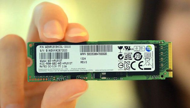 سامسونگ اولین SSD مبتنی بر PCIe را برای اولترابوکها تولید میکند