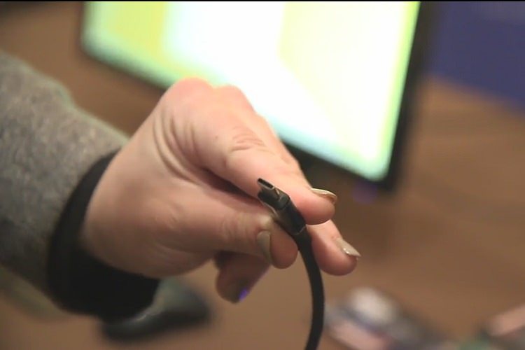 تماشا کنید: رونمایی از آخرین نسل خانواده USB 3