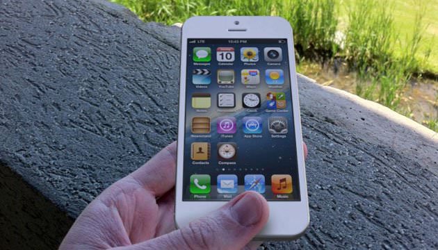 تغییرات تازه در iOS 6، صفحه نمایش بزرگتر آیفون ۵ را تایید میکند