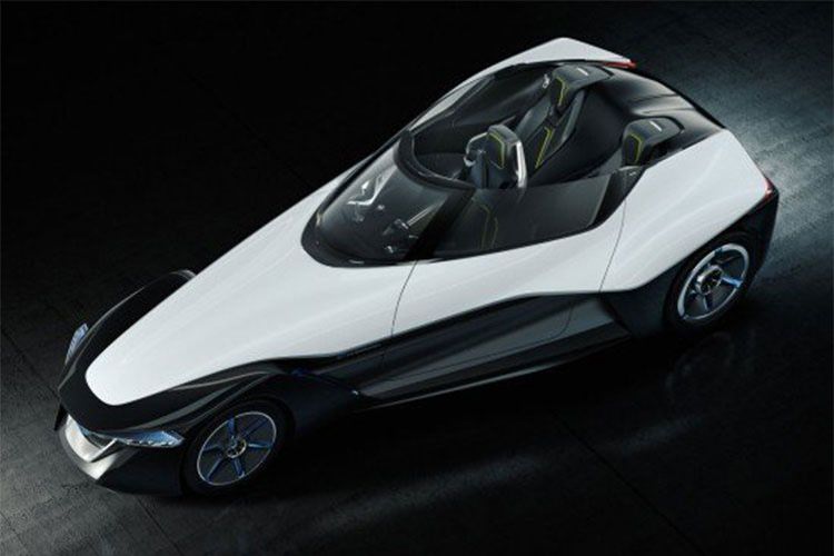 در نمایشگاه خودروی 2013 توکیو اعلام شد: نیسان BladeGlider به تولید خواهد رسید