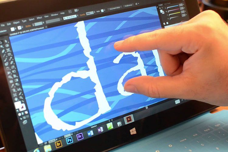 Adobe مشغول کار بر روی یک نسخهی مبتنی بر دستگاههای تمام لمسی و قدرتمند از فتوشاپ است