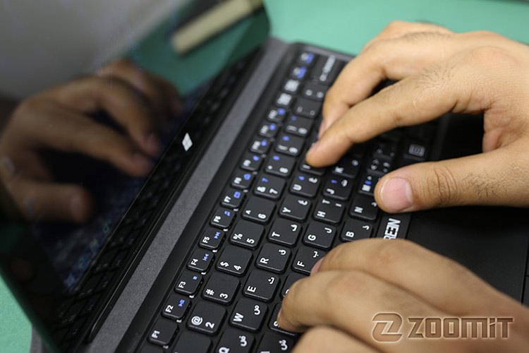 مخابرات اینترنت ۱۶ مگابیت بر ثانیه ارائه میکند