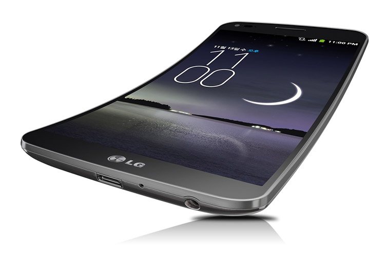 تلفن منحنی شکل LG G Flex معرفی شد: صفحه نمایش خمیده 6 اینچ با رزولوشن 720p، پردازنده Snapdragon 800 دوربین 13 مگاپیکسل