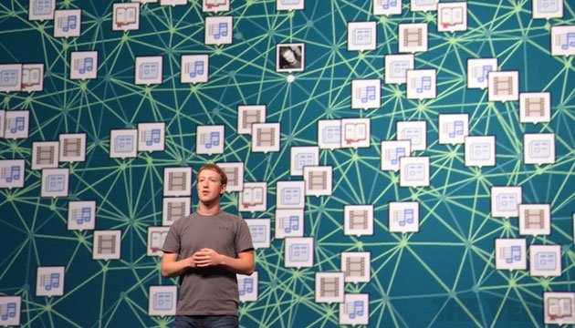 مارک زاکربرگ شایعات مربوط به تلفن فیس‌بوک را رد کرد و بر یکپارچکی بیشتر این شبکه‌اجتماعی با موبایل‌های فعلی تاکید نمود