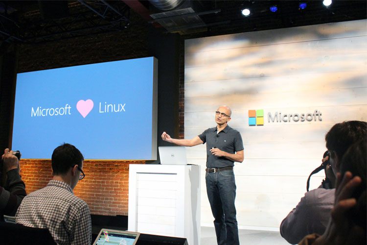 مایکروسافت سرویس جدید آژور را مبتنی بر لینوکس معرفی کرد