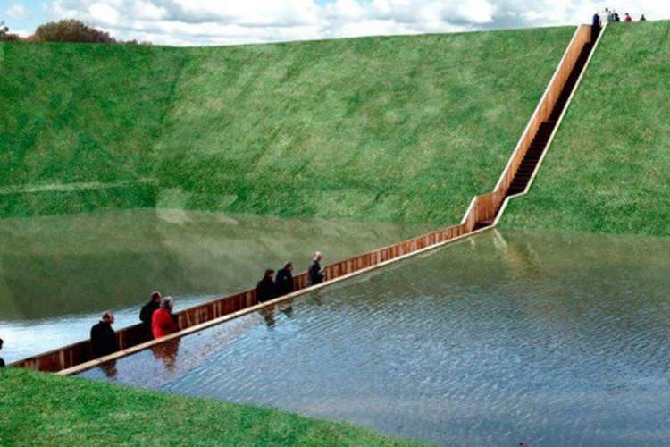 پل موسی، جایی که آب برای عبور شما راه باز می‌کند