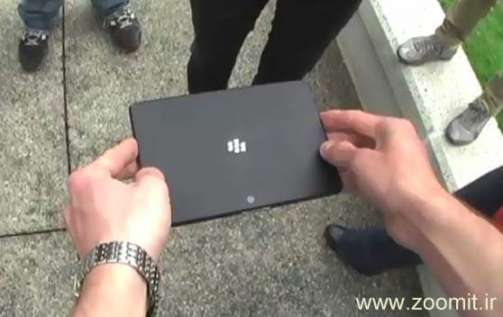 آزمایش رها کردن تبلت از ارتفاع: iPad 2 در مقابل PlayBook