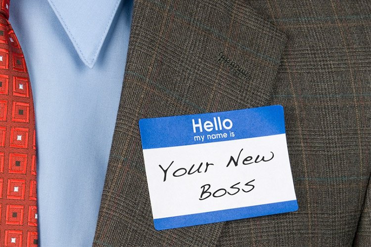 چگونه در محیط کار با رییس جدیدتان کنار بیایید