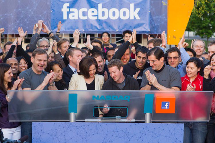 گزارش عملکرد مالی فیس‌بوک در سه ماهه چهارم ۲۰۱۳: درآمد بیش از انتظار ۲.۵۹ میلیارد دلار