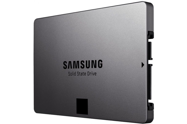 سامسونگ از درایوهای SSD جدید 840 EVO و XS1715 رونمایی کرد: سرعت انتقال اطلاعات تا 3000 مگابایت در ثانیه!