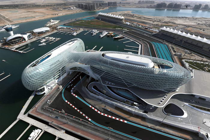 02 Yas-Marina-Circuit