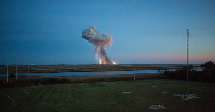 antares-rocket-explosion-orb3-nasa-photo-2