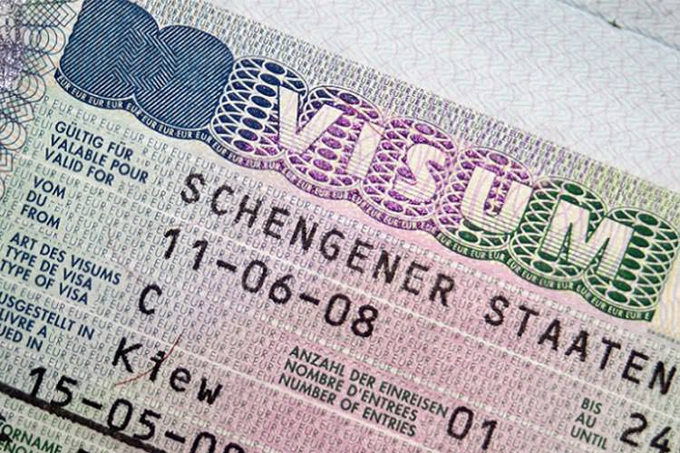 Schengen visa 2.jpg15