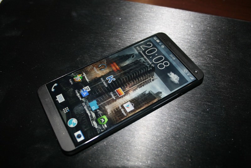 HTC-M8-11